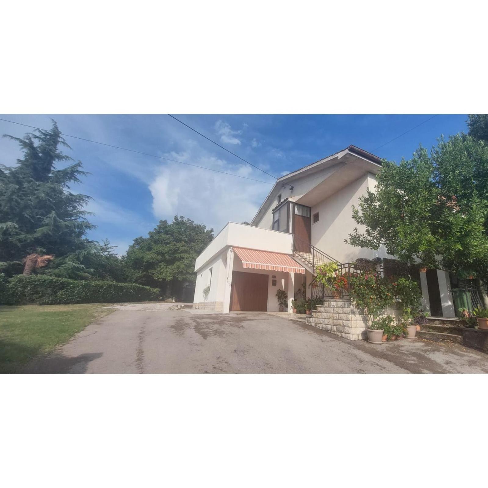 Apartman Dino Roč Zewnętrze zdjęcie