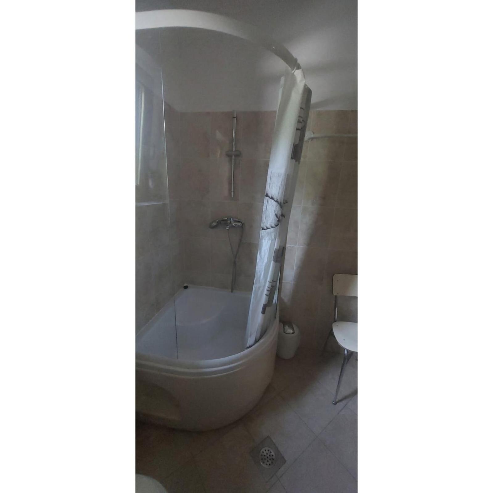 Apartman Dino Roč Zewnętrze zdjęcie