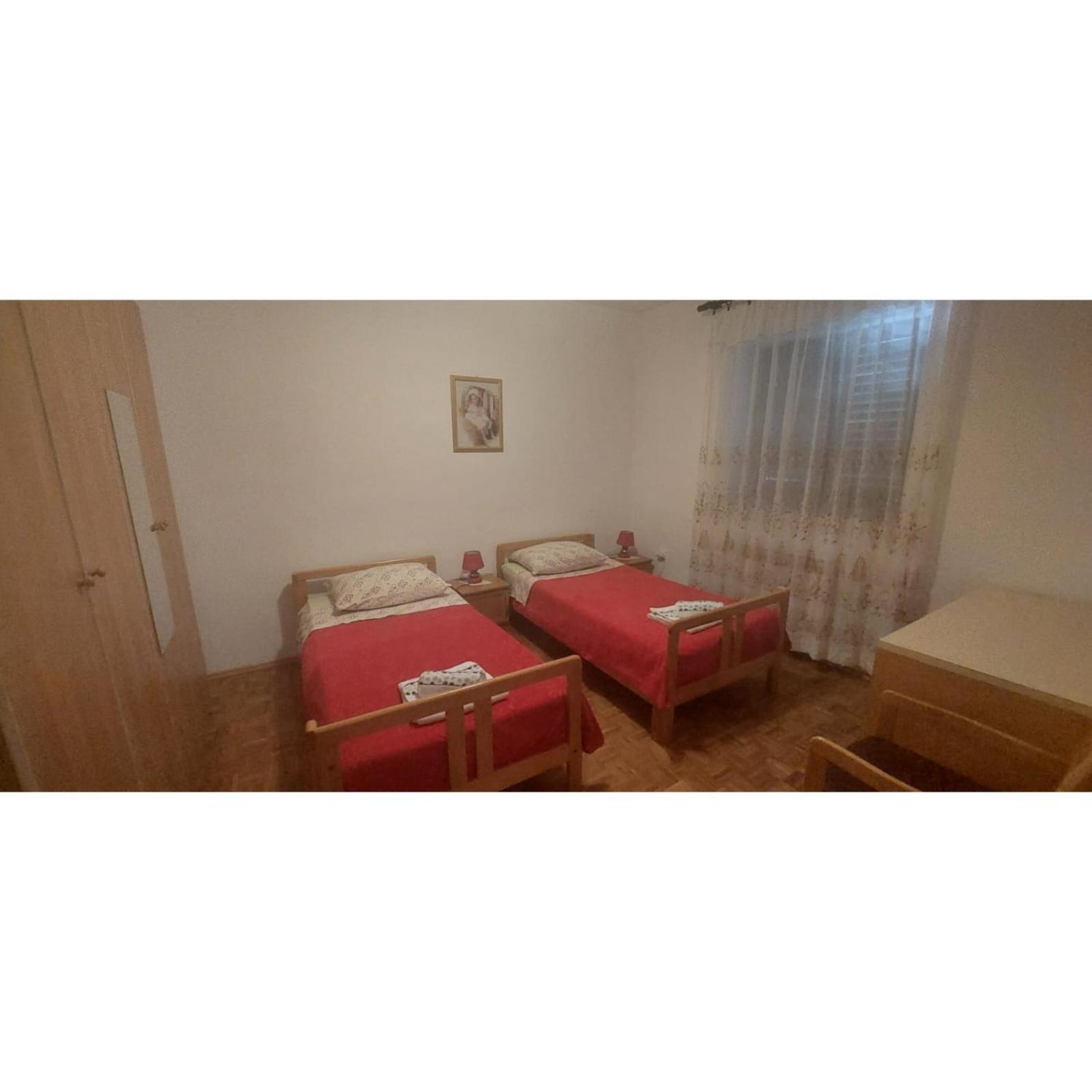 Apartman Dino Roč Zewnętrze zdjęcie